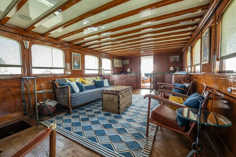 Slide: The Image of Trumpy 58 1937 - 5910083