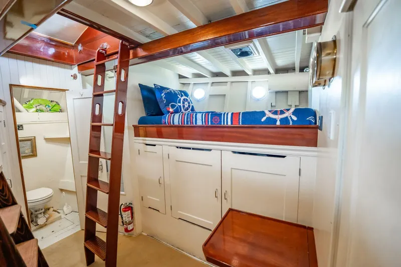 Slide: The Image of Trumpy 58 1937 - 5910097