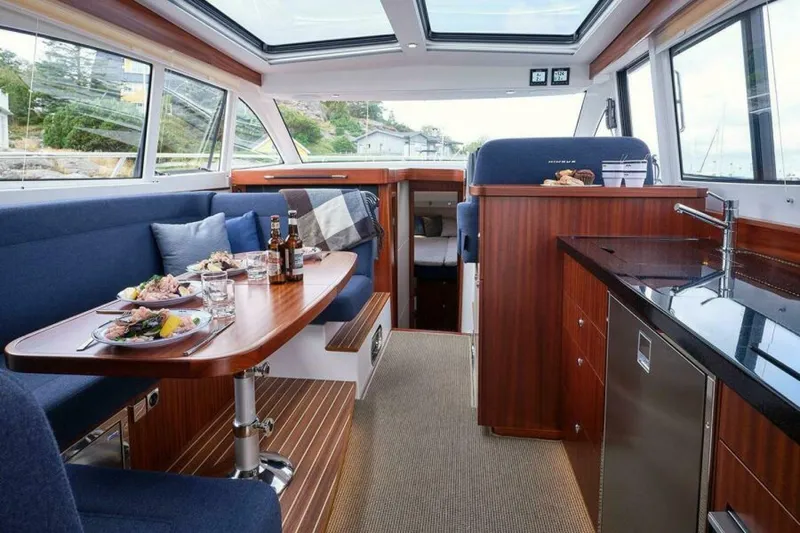 Slide: The Image of Nimbus 405 Coupé 2025 - 5561858