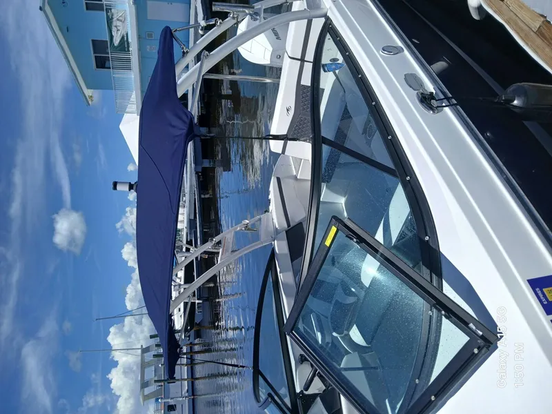 Slide: The Image of Monterey 225 2023 - 5562281