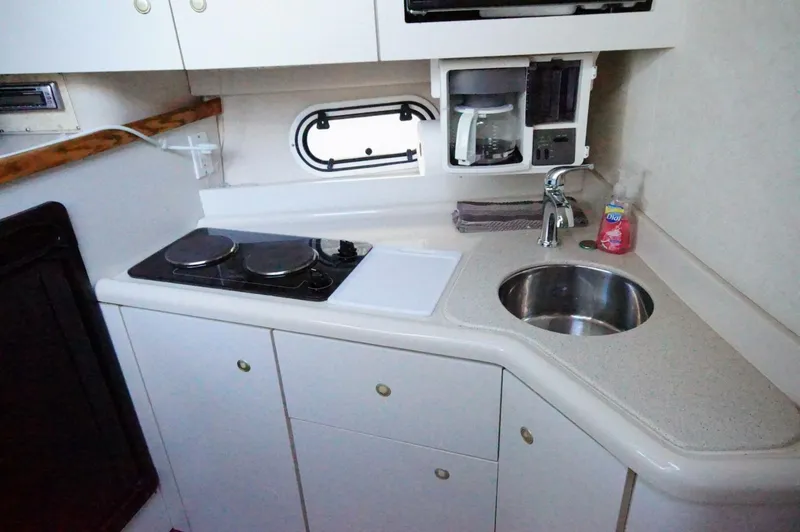 Slide: The Image of Cruisers 3375 Esprit 1997 - 5562884