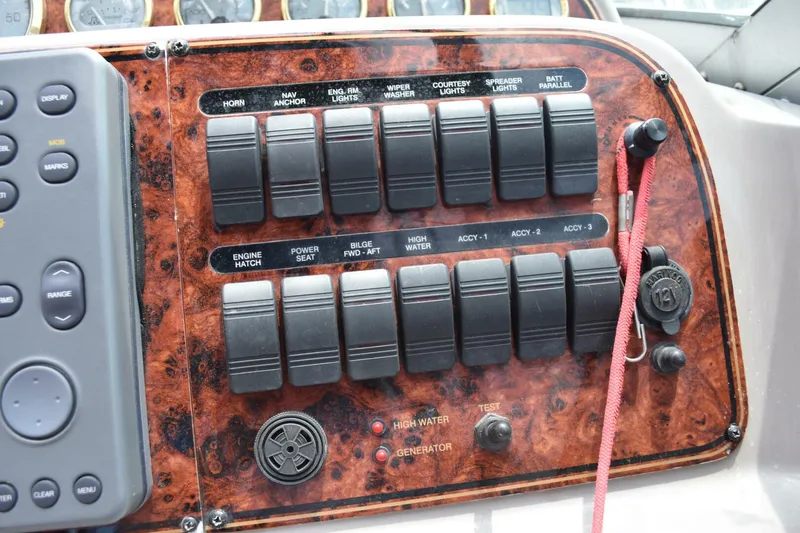 Slide: The Image of Wellcraft 3300 Martinique 2003 - 5562956