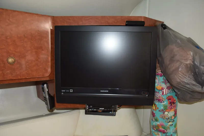 Slide: The Image of Wellcraft 3300 Martinique 2003 - 5562958