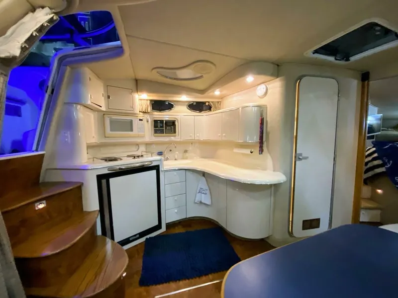 Slide: The Image of Sea Ray 370 Sundancer 1995 - 5563390