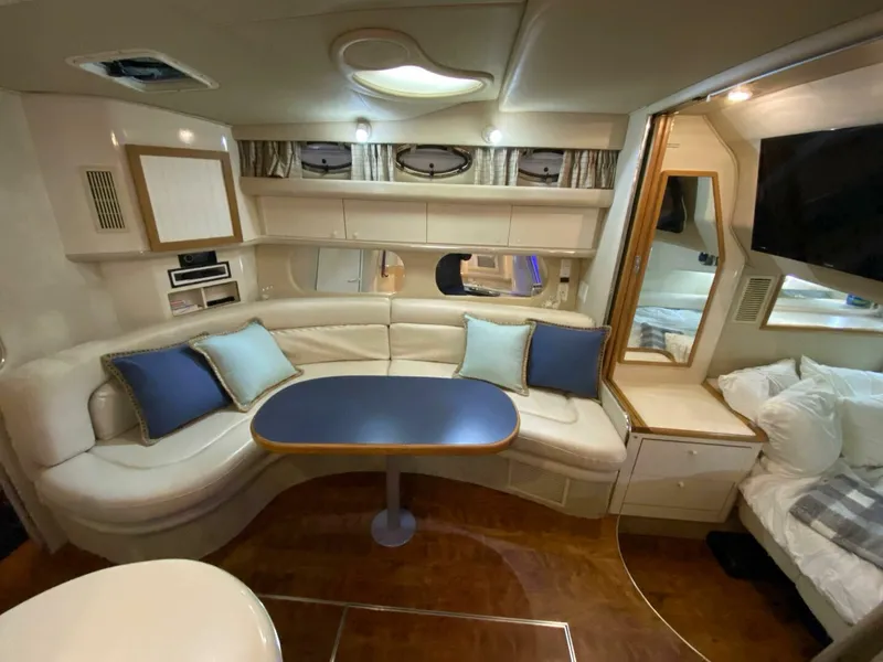 Slide: The Image of Sea Ray 370 Sundancer 1995 - 5563392