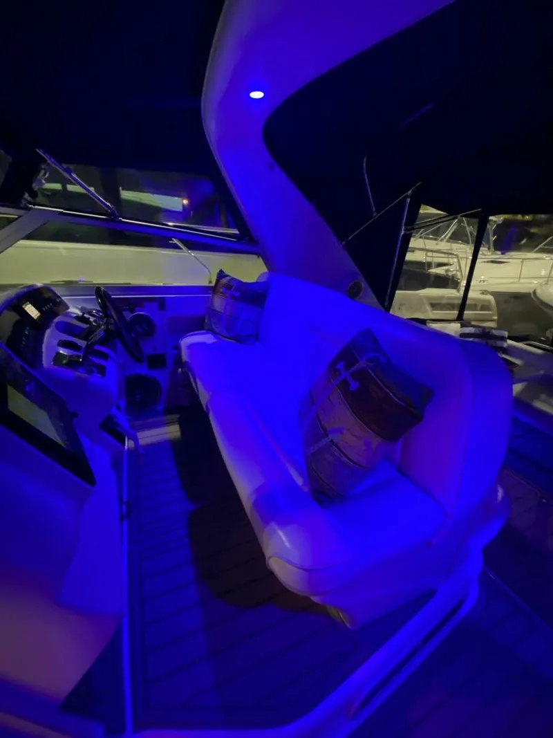 Slide: The Image of Sea Ray 370 Sundancer 1995 - 5563397