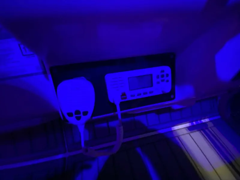 Slide: The Image of Sea Ray 370 Sundancer 1995 - 5563402