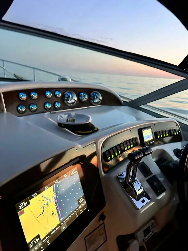 Slide: The Image of Sea Ray 370 Sundancer 1995 - 5563385