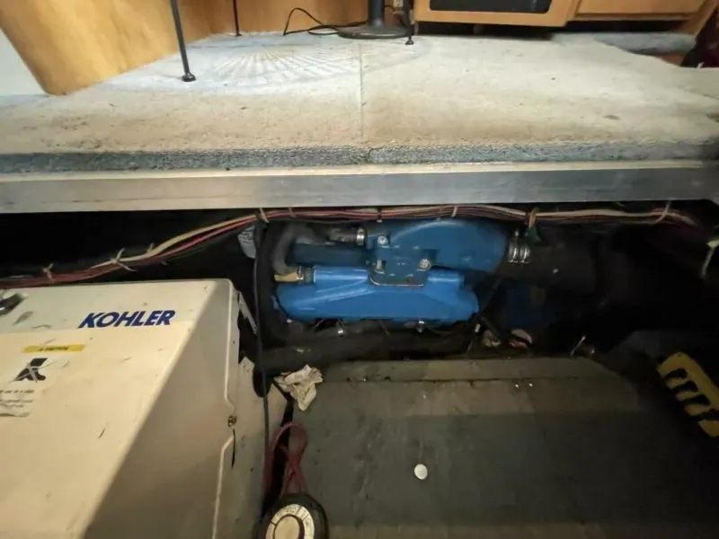 Slide: The Image of Carver 40 1996 - 5563649