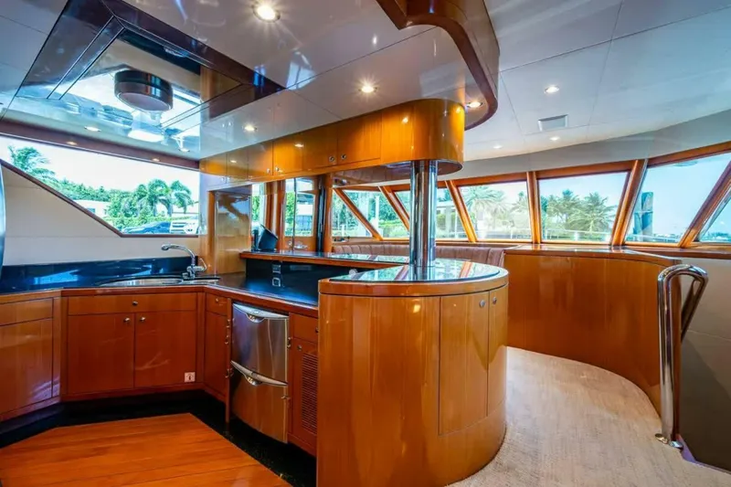 Slide: The Image of Ocean Alexander 78 Somewhere In Time- Galley 2005 Ocean Alexander 78 EB Somewhere In Time - 5564007