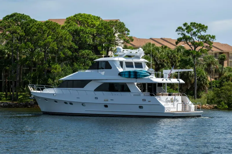 Slide: The Image of Ocean Alexander 78 Somewhere In Time- Profile 2005 Ocean Alexander 78 EB Somewhere In Time - 5642983