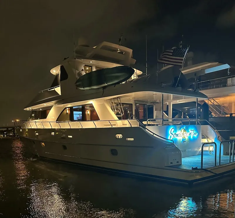 Slide: The Image of Ocean Alexander 78 Somewhere In Time- Stern 2005 Ocean Alexander 78 EB Somewhere In Time - 5564055