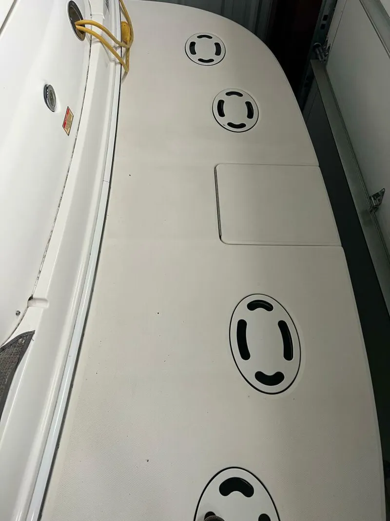 Slide: The Image of Sea Ray 410 Sundancer 2003 - 5563819