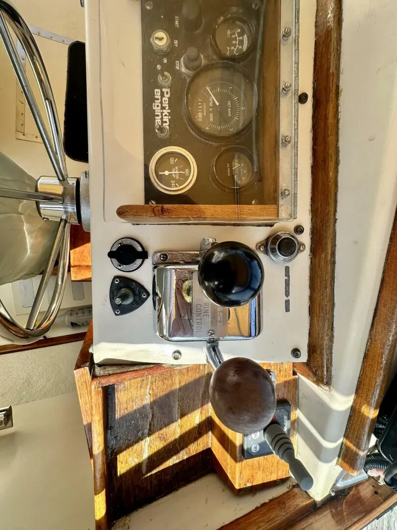 Slide: The Image of Fortier 26 1979 - 5563857