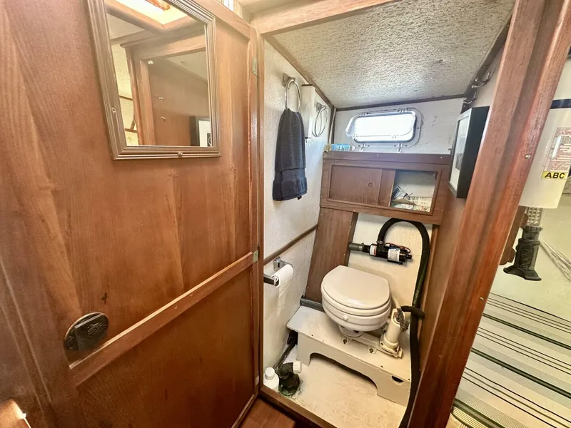 Slide: The Image of Fortier 26 1979 - 5563892