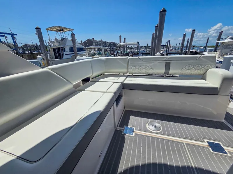 Slide: The Image of Regal 38 Grand Coupe 2026 - 5564080