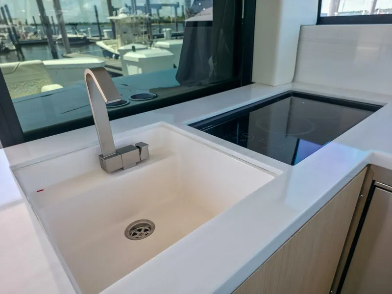 Slide: The Image of Regal 38 Grand Coupe 2026 - 5564170