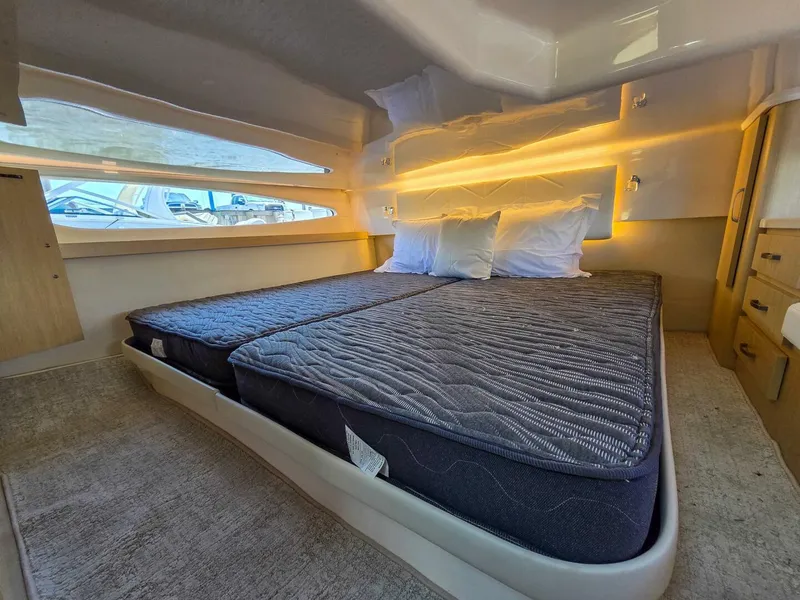 Slide: The Image of Regal 38 Grand Coupe 2026 - 5564189