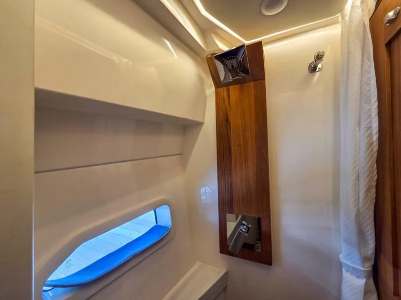 Slide: The Image of Regal 38 Grand Coupe 2026 - 5564195