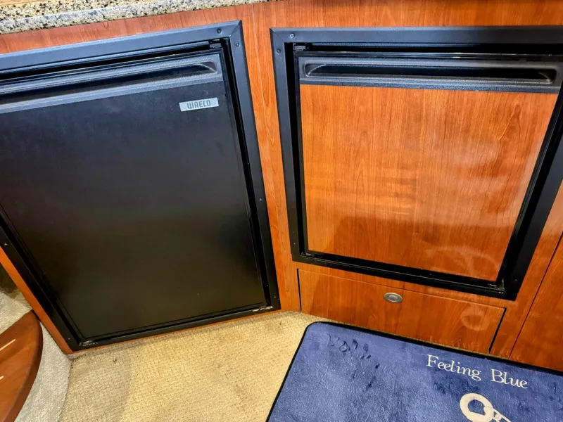 Slide: The Image of Sea Ray 390 Sundancer 2005 - 5564139