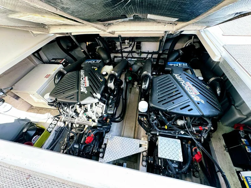 Slide: The Image of Sea Ray 390 Sundancer 2005 - 5564147