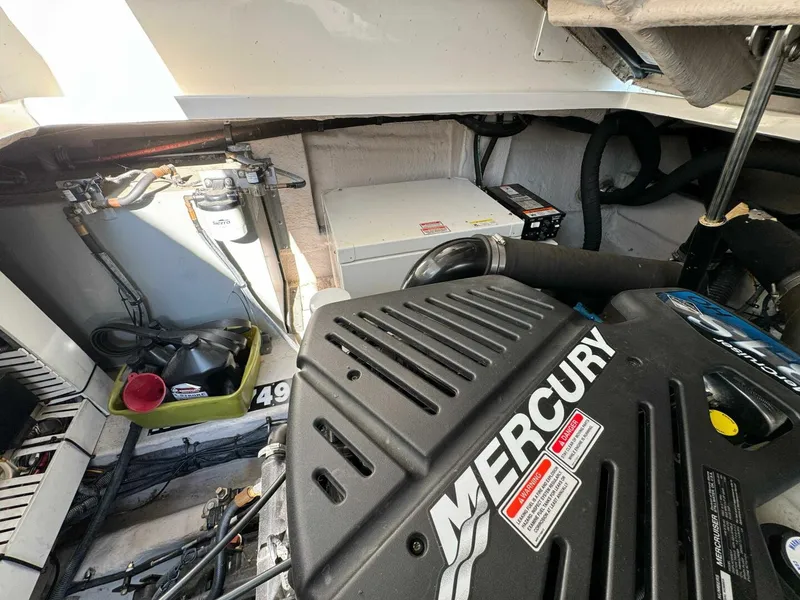 Slide: The Image of Sea Ray 390 Sundancer 2005 - 5564149