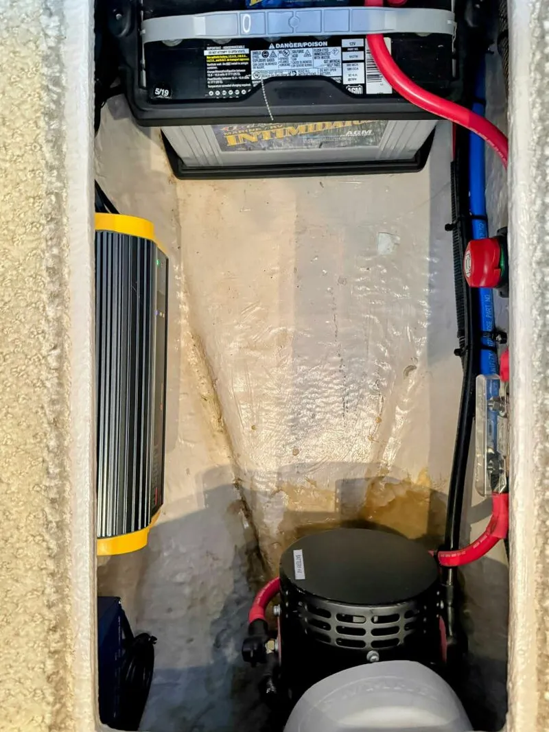 Slide: The Image of Sea Ray 390 Sundancer 2005 - 5564150