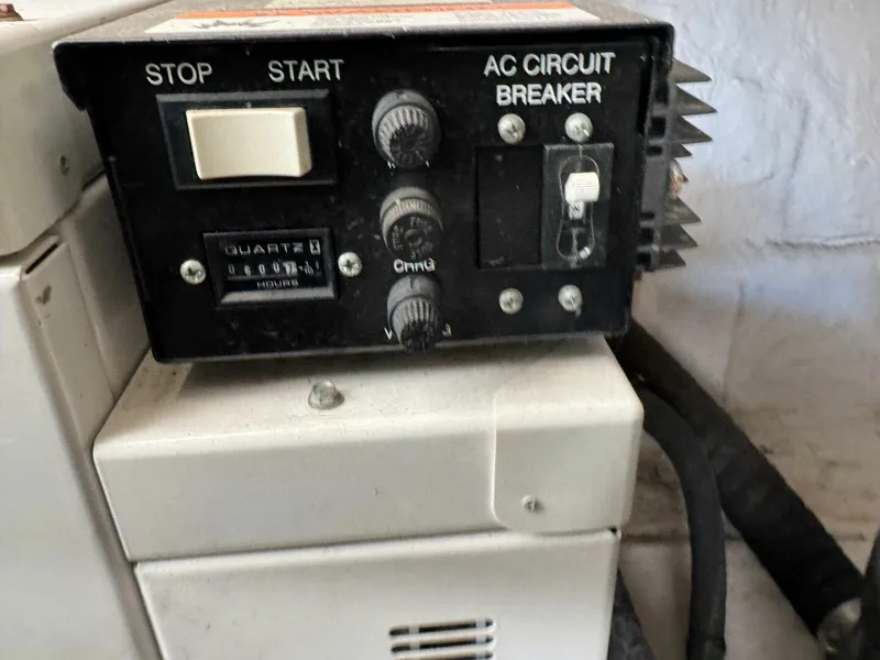 Slide: The Image of Sea Ray 390 Sundancer 2005 - 5564157