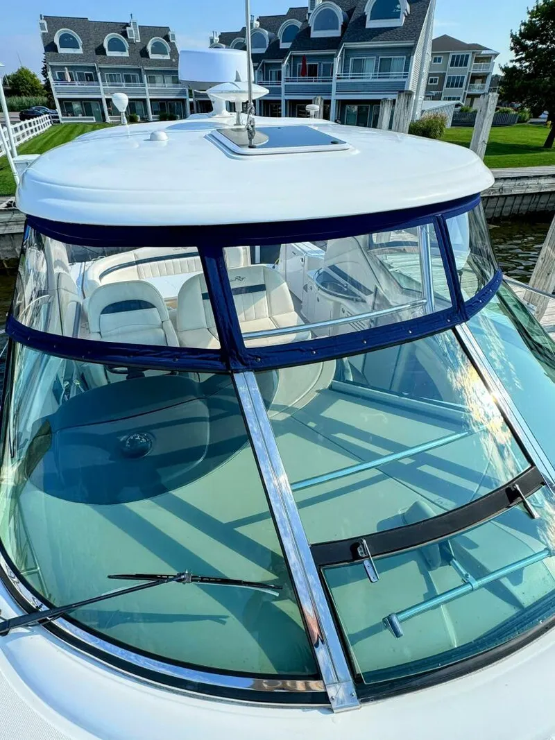 Slide: The Image of Sea Ray 390 Sundancer 2005 - 5564094