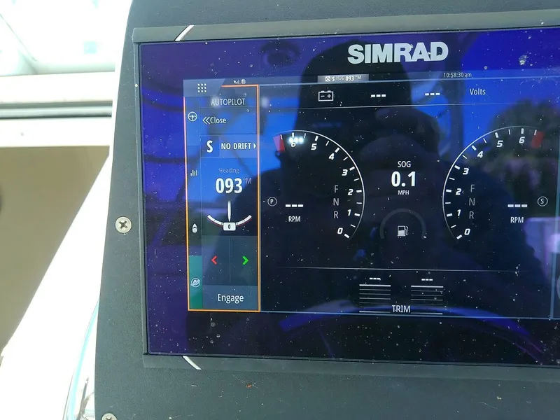 Slide: The Image of Boston Whaler 28 Outrage 2001 - 5564897