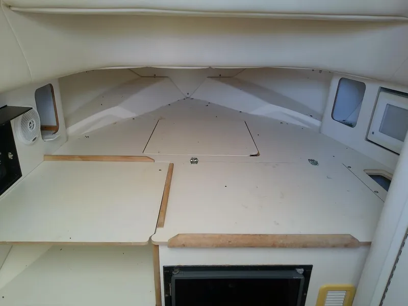 Slide: The Image of Boston Whaler 28 Outrage 2001 - 5564913