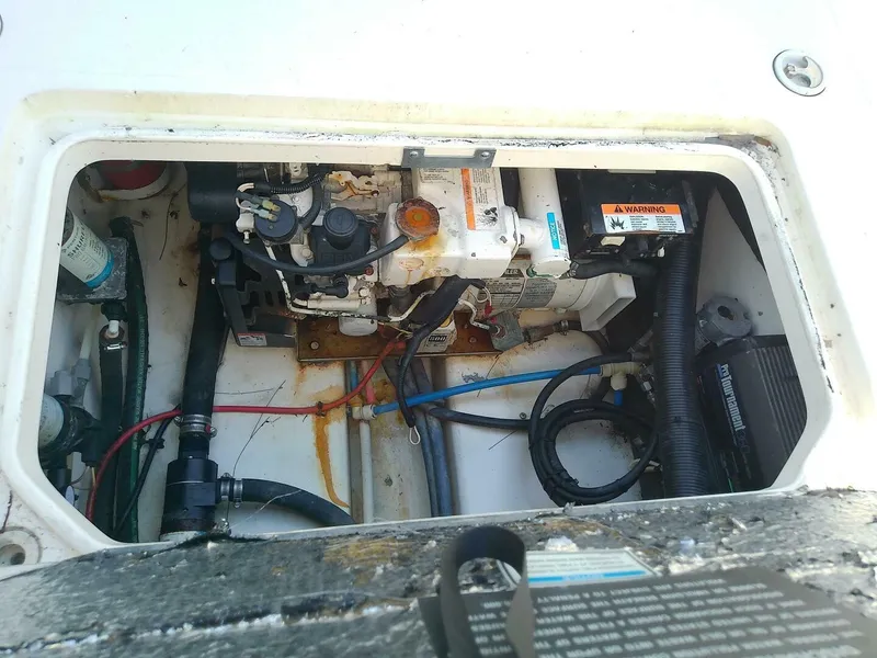 Slide: The Image of Boston Whaler 28 Outrage 2001 - 5564923