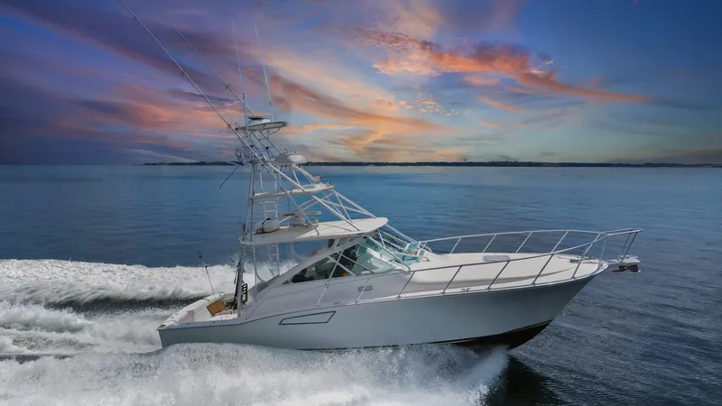 The Image of 2007 40 Cabo Express Big Blue Profile - 5592771