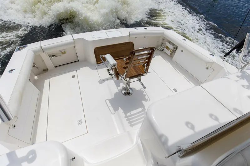 Slide: The Image of 2007 40 Cabo Express Big Blue Deck (4) - 5592811