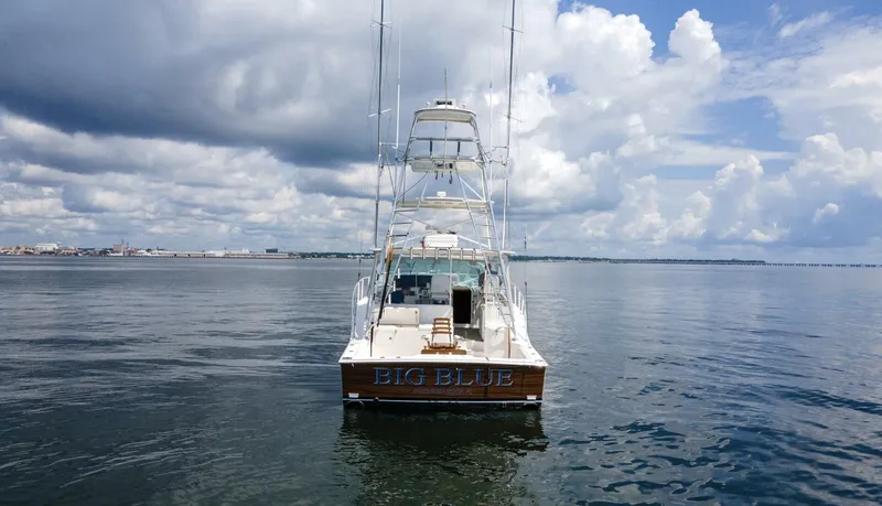 Slide: The Image of 2007 40 Cabo Express Big Blue Exterior (12) - 5592845