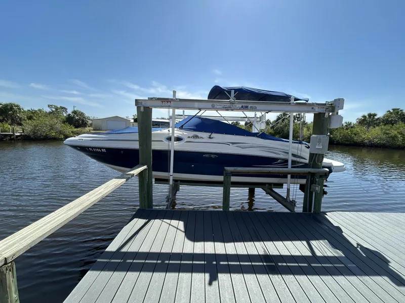 The Image of Sea Ray 240 SUNDECK 2006 - 5585420