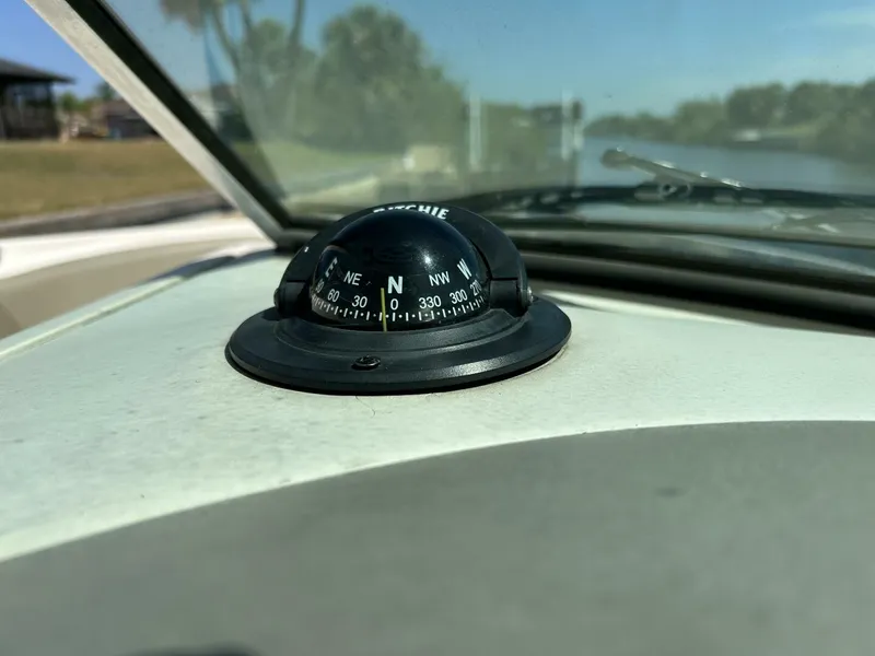 Slide: The Image of Sea Ray 240 SUNDECK 2006 - 5582026