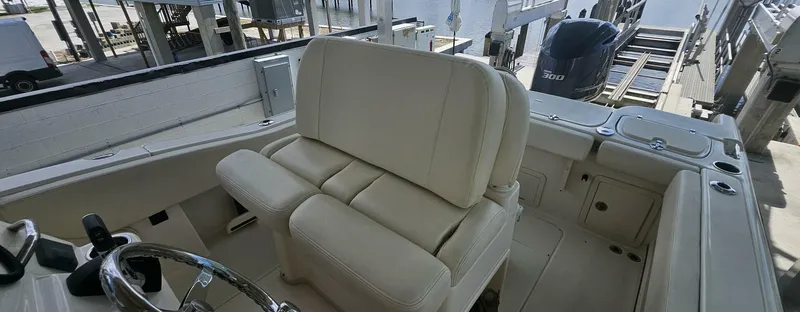 Slide: The Image of Grady-White 257 2017 - 5747001