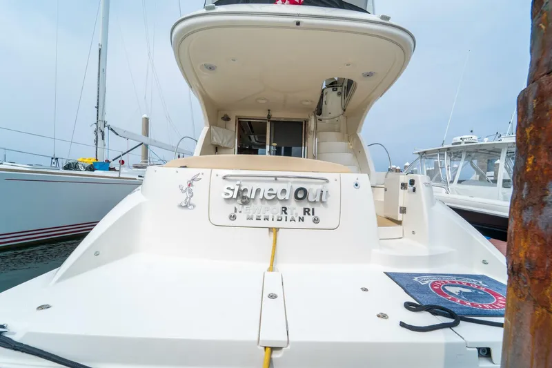 Slide: The Image of Meridian 441 Sedan 2009 - 5565500