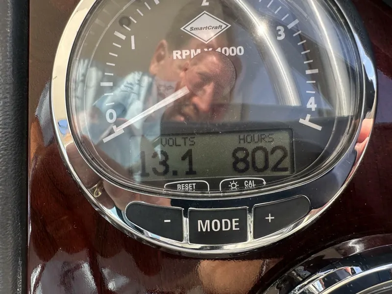 Slide: The Image of Meridian 441 Sedan 2009 - 5565454