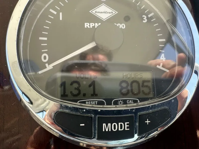 Slide: The Image of Meridian 441 Sedan 2009 - 5565455