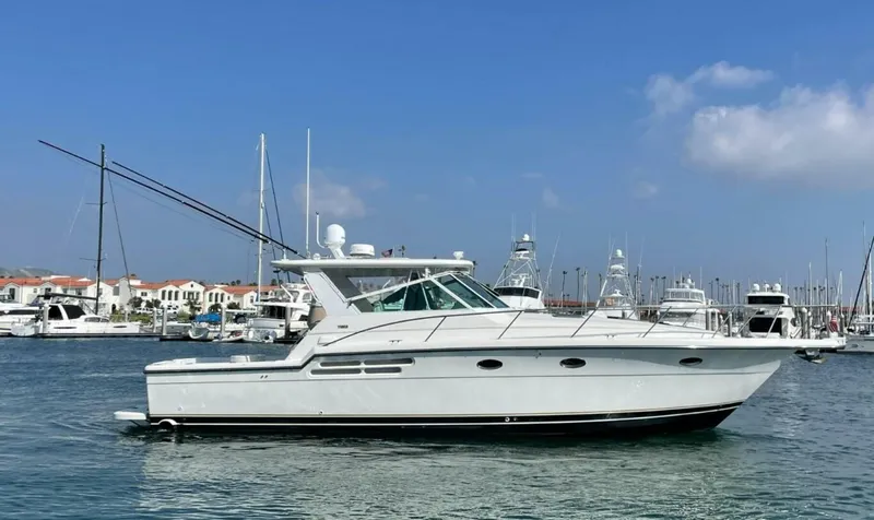 Slide: The Image of 2000 Tiara 41 Open - 5685644