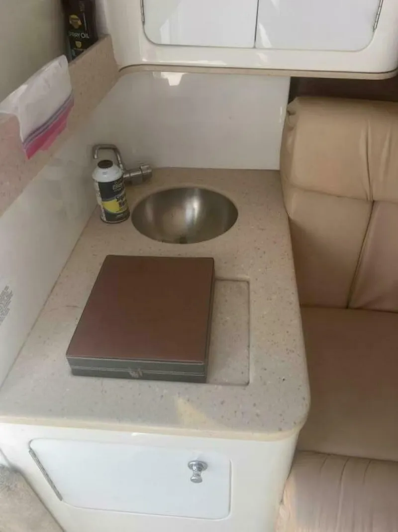 Slide: The Image of Sink And Storage - 5568418