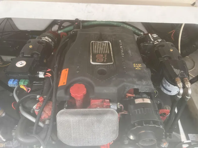 Slide: The Image of Volvo Penta Engine - 5568346