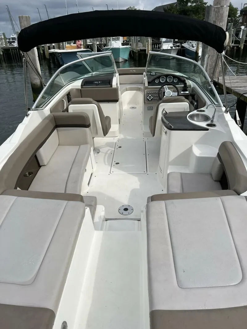 Slide: The Image of Sea Ray 27SLX 2011 - 5566208