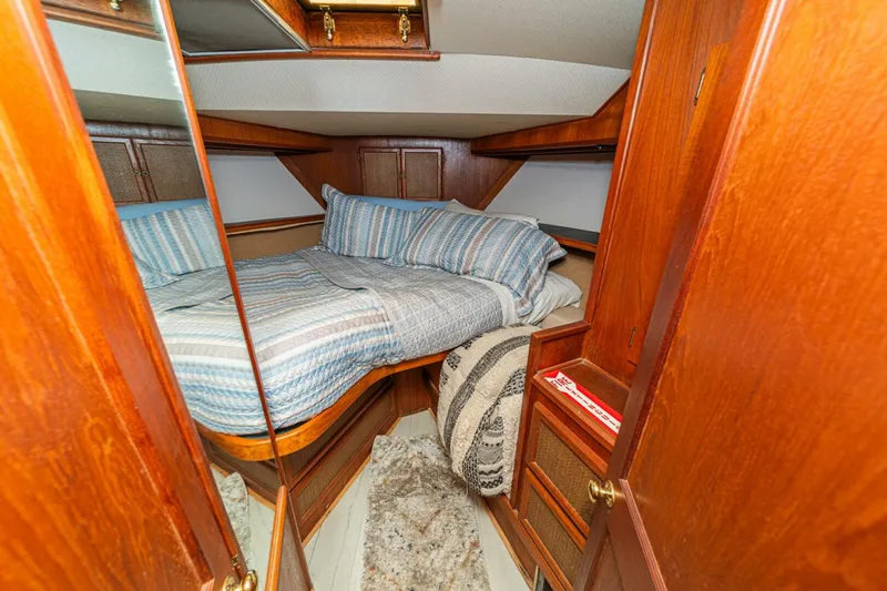 Slide: The Image of forward stateroom - 5566516