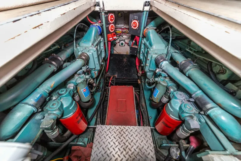 Slide: The Image of both engines - 5566528