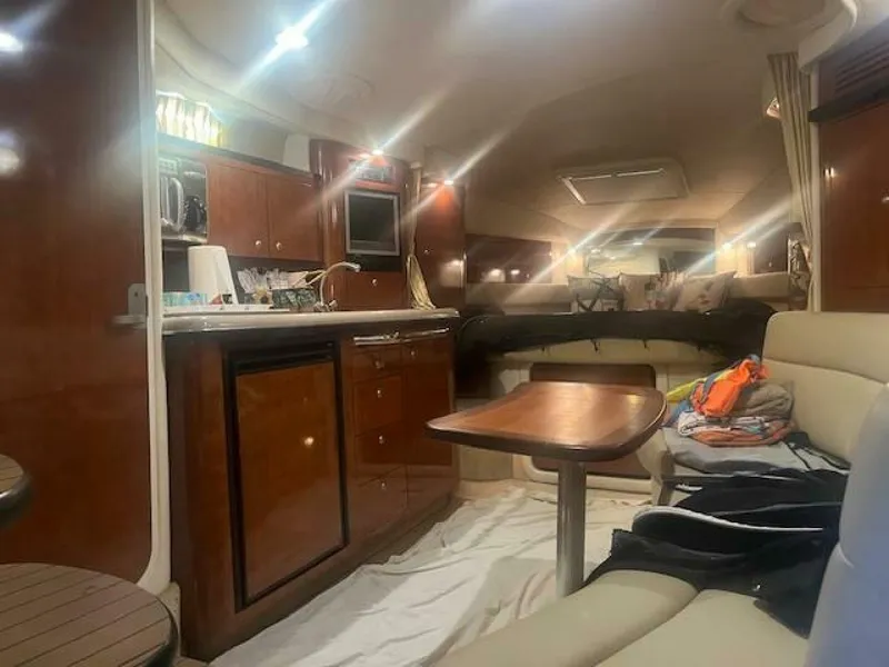 Slide: The Image of Sea Ray 34 Sportsman 2006 - 5566553