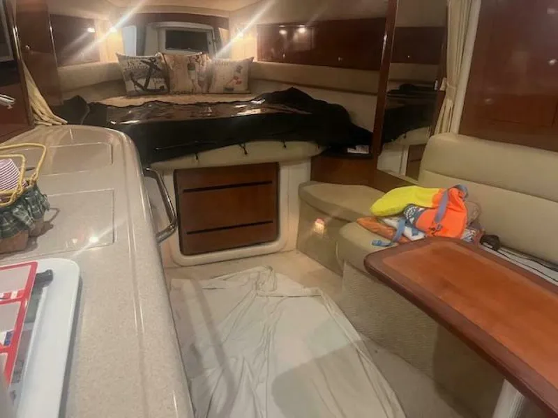 Slide: The Image of Sea Ray 34 Sportsman 2006 - 5566564