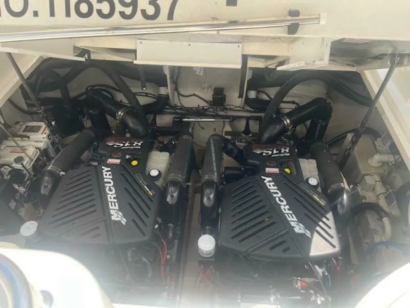 Slide: The Image of Sea Ray 34 Sportsman 2006 - 5566570